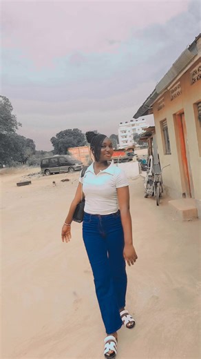 Linsi Shama (@linsi.shama)’s videos with Andele - Daddy Andre & Nina Roz