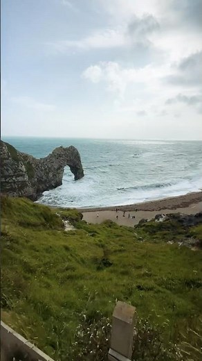 Durdle Door, Dorset | Beautiful Coastal Escape in England