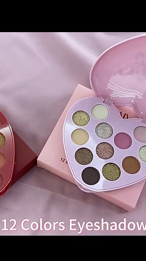 2.6K views | Unleash your inner artist with our vibrant eyeshadow palette!✨ Now only 1450Rs!  [MA594]  | Mirror Mirror | Facebook