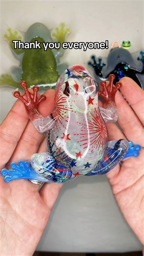 Firework frog unmolding ❤️🐸💙🎇 #crafting #fyp #art #resinart #resin #resinunmolding #fypシ #unmolding #forg #frog #froggie #frogtok #froggy #frogs #frogart #resinfrog #patriotic #firework | Jakielantern