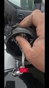 Quick HID bulb replacement. 2011 acura mdx. #diy #honda #acura #shorts