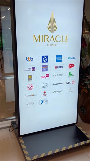 Miracle Lounge Bangkok Aiport Free Access with Priority Pass