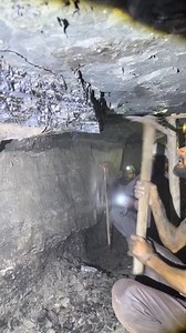Underground mining 😳 #shortvideofbreels #shortsvideos #coal #minecraft #coalmining #coalmines #coalindustry #CoalMiningHistory #shortsfeed #trending | Hidden Treasures