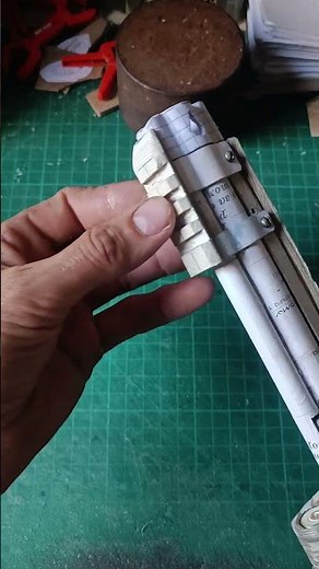 Revolver Colt Python 357 made of paper tuning