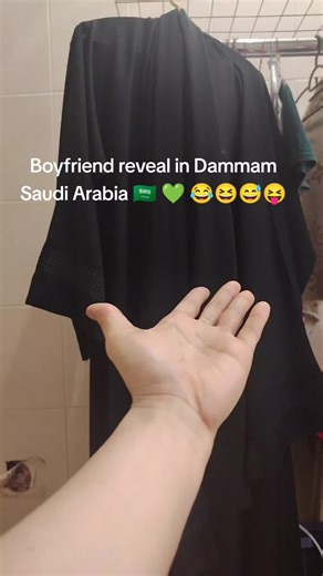 Boyfriend Reveal in Dammam, Saudi Arabia