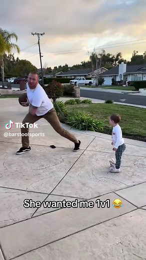 Monster House Basketball Scene 1v1 😂