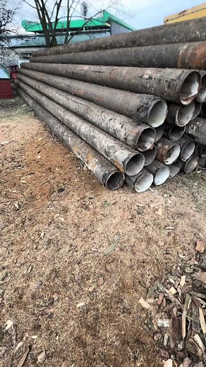 Used Metal Pipes for Sale in Various Conditions
