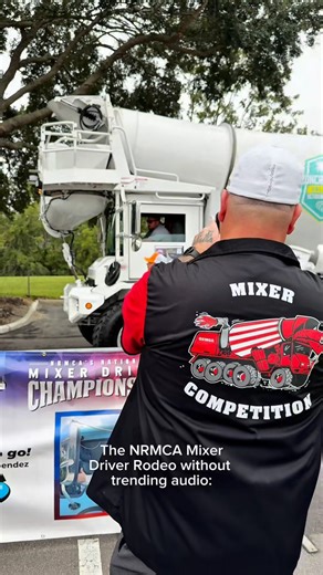 1.9K reactions · 277 shares | The sights and sounds of a mixer driver rodeo 鸞 #concretetruck #driverlife #concreteconstruction #constructionindustry #construction #bluecollar #heavyequipment #heavymachinery #driver | Ozinga | Facebook