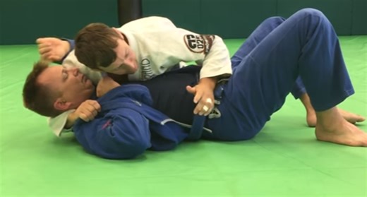 How to Set Up a Mounted Triangle Using the Lapel (a BJJ Tutorial)