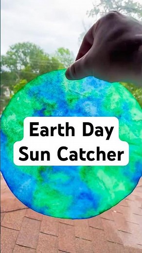 Easy Earth Day Kids Craft: Coffee Filter Suncatcher with Washable Markers DIY Fun 🌍