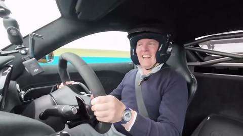 Drag Race: Ferrari 12Cilindri vs Mercedes-AMG GT Black Series