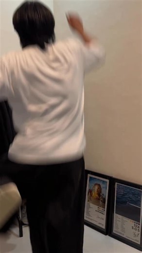 3 easy outfits you should try next! . . . . . #streetwear #streetstyle #casualoutfits #allblackoutfit #baggyjeans | Robin Jay