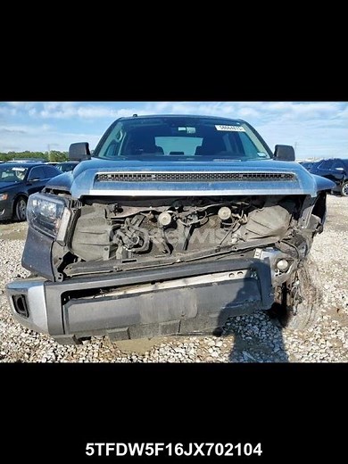 2018 TOYOTA TUNDRA CREWMAX SR5 | VIN 5TFDW5F16JX702104