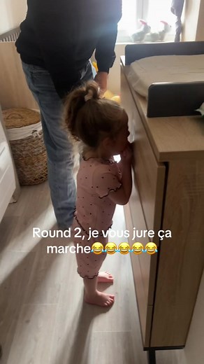De base on fait ça pour rigoler mais finalement je pense qu’on va continuer😅 Je suis choquée comment elle se calme rapidement😂😂 @sel_b2z