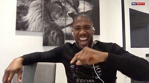 40K views · 393 reactions | Hang on a minute!  ⁣⁣⁣ ⁣⁣⁣ Jason is a brave man... He wore his Gypsy King hat to his online meeting with Anthony Joshua 藍 ⁣⁣⁣ ⁣⁣  Watch Sky VIP's night in with Anthony Joshua now On Demand!⁣⁣ ⁣⁣ For more awesome experiences and exclusive treats with Sky VIP, head to the My Sky app | Sky Sports Boxing | Facebook