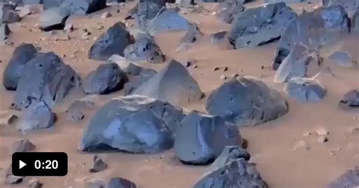 NASA releases new view of Mars surface - Video