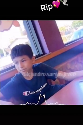 Alejandro.vargas.jr2019 (@alejandro.vargas.jr2)’s videos with original sound - Alejandro.vargas.jr2019