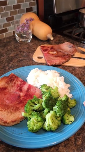 This Is What Local Food Actually Looks Like