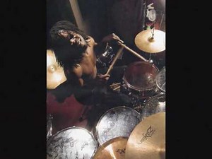 Christian Scott feat. Thomas Pridgen - Rewind That