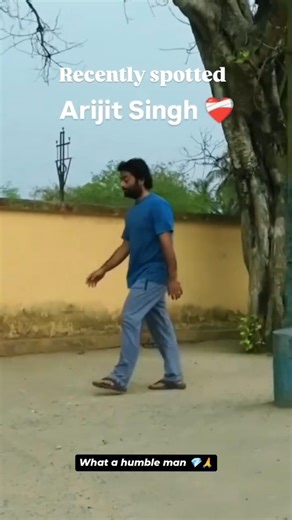 Recently spotted ❣️ what a humble man #arijitsingh #bollywoodsinger #arijitsingt