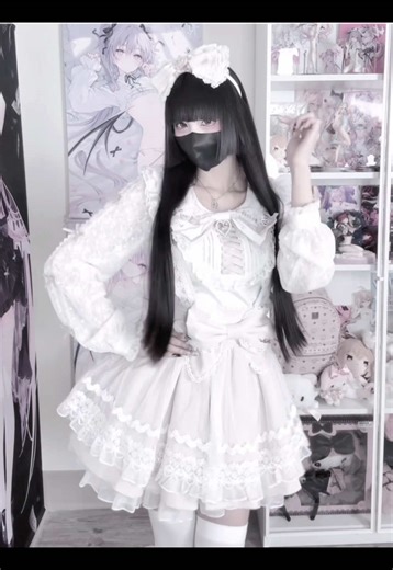 i wore bloomers under this lizlisa skirt but now it looks kinda too puffy.. #地雷 #jiraikei #量産型 #リズリサ #lizlisa