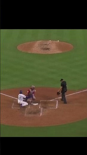 ELLY DE LA CRUZ THROWS THIS BALL 105 MPH 😳