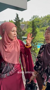 Susah la travel dengan staff hormon 50tahun ni , naik tangga pun tak larat🤣 Bonda siap battle lagi naik tangga dengan yan tau rahsia BONDA………. . Kalau admin tahu la bagus naik tangga , lepasni dkt mall admin nak naik tangga je persetankan semua eskeletor dan lift bye! | Jamu Ratu Malaya Network