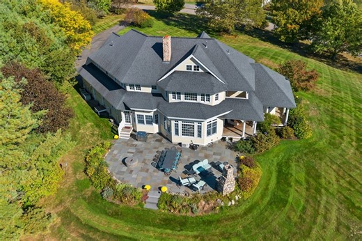 33 Worthen Dr, Groton, MA 01450 - MLS 73486969 - Coldwell Banker