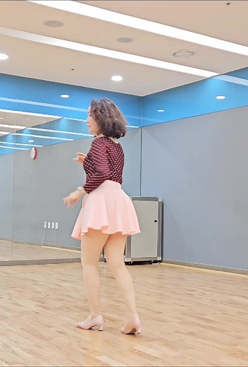 Cross My Heart Line Dance Tutorial