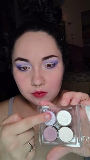 Purple eyeshadow tutorial 💜 #makeuptutorial #makeupartist #youtubeshorts #makeup #shorts #shortvideo