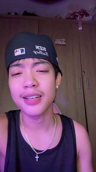 Antay ka ba? Naka-abang na!