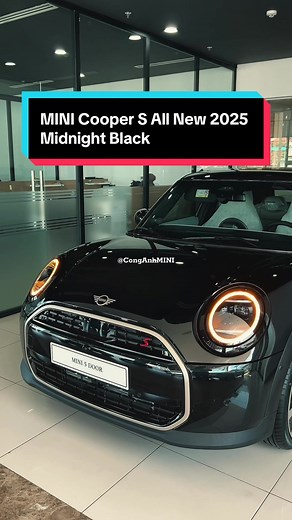 MINI Cooper S 5 Cửa Mới 2025 - Ngoại thất Đen Midnight