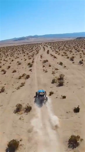 One of my fave episodes from Season 1, featuring 3x King @jasonscherer76 and his 840hp @fordperformance OG King of the Hammers race Bronco, which had 8 front-row starts in 8 years! If you’re new to following me or my YouTube channel, Nicole Johnson’s Detour, go check out BRONCO KING from Season 1. It features a super rad 2 minute cold open, ripping thru the desert of Johnson Valley in Jason’s @ultra4racing rig, pushing our drone to keep up. And if that weren’t enough, we rip thru Aftershock like
