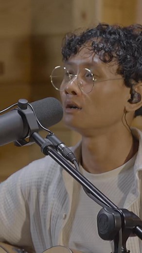 Artsourced Live performed by chegimdurama Artsourced Live was born from our deep love for intimate live music experiences and our desire to share that connection with the world by curating performances from some of our favourite artists. Special thanks to mgmp_garohills & alda_nok Shot by antcut.production Edited by thehuros Watch now on YouTube- https://youtu.be/tAvuftpMOyk?si=UmR3vu3FlXD7f97i | ArtSourced