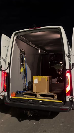 Getting insurance, especially that large could sound scary but talking to an agent who knows what they’re talking about in the commercial space can make you feel more confident ! Comment “insurance” and I got you !! 💪🏼🫡 #cargovanbusiness #motivation #insurance #connection #networking