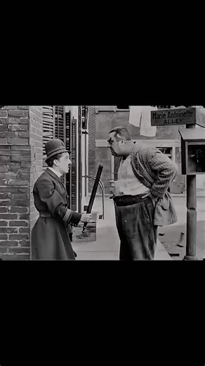 #charliechaplin #viral #comedy #funny #funnyvideos #edit #aura #respect #football #christianoronaldo #messi #soccer #foruyou #netflix #hbomax #hulu #Dramazone #Official #american #ForYou #ViralVideo #TikTokusa #ExposePoint #Team7Bro #FYP #RelatableContent #DramaticStory #EmotionalScene #GrowTogether #foryoupage #USA #America #UnitedStates #California #Texas #Florida #NewYork #Pennsylvania #Illinois #Ohio #Movies #Hollywood #USAMovies #Trending #Viral #TikTok #ForYouPage #TrendingNow #movie #usli