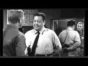 Jackie Gleason - being a Fat Narcissist
