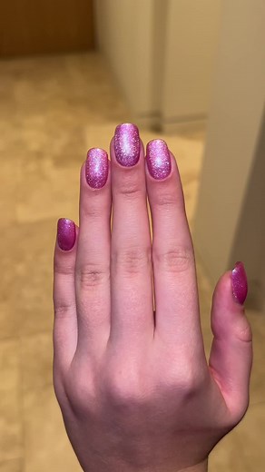 Discover Easy Nail Art Ideas for Stunning Holographic Designs