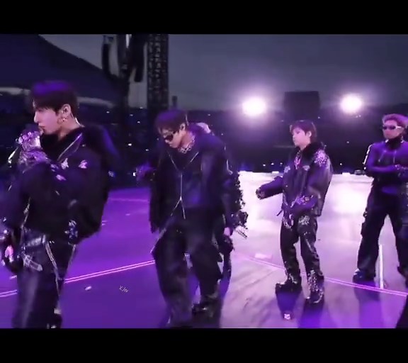 Jungkook's BTS Concert Day 3 Performance ft. IU