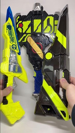 [Zero-One's Exclusive Weapons‼️] Introducing all three of Zero-One's transforming and combining w...