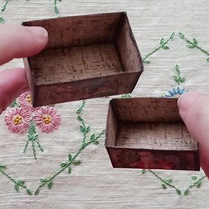 Dollhouse Miniature Crate PRINTABLE Christmas Farmhouse Cottage Roombox Holiday Home Decor 1:12 Scale Digital Download Santa Claus DIY Craft - Etsy