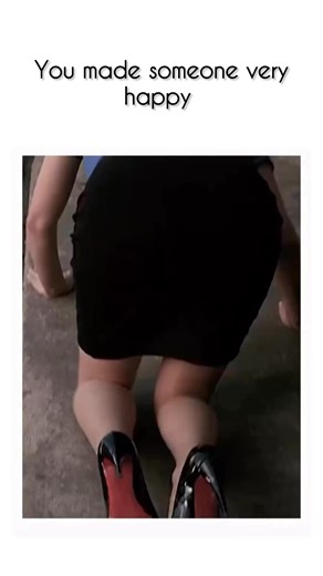 Trend Everywhere on Instagram: "Zombieland (2009)OverviewZombieland is a horror-comedy film set in a post-apocalyptic world overrun by zombies. The story follows a ragtag group of survivors—Columbus, Tallahassee, Wichita, and Little Rock—as they navigate deadly encounters, form unlikely bonds, and hunt for safety and fun in a chaotic world. Combining laugh-out-loud humor, inventive zombie action, and heartwarming moments, the film balances scares with comedy in a thrilling, entertaining adventur