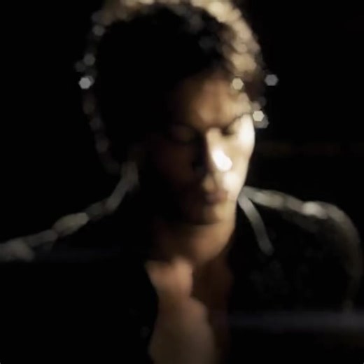 Damon Salvatore #damonsalvatore #thevampirediaries #edit #foryoupage #tiktokfammiandareneiperteee