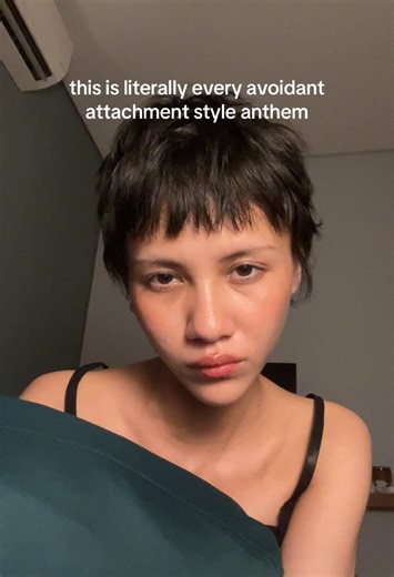 Understanding Avoidant Attachment Issues