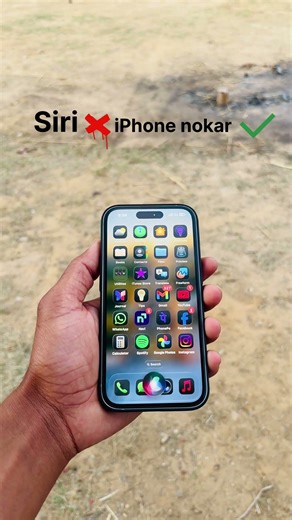 Siri ❌ IPhone nokar ✅ #comedy #trending #funny #iphone #android