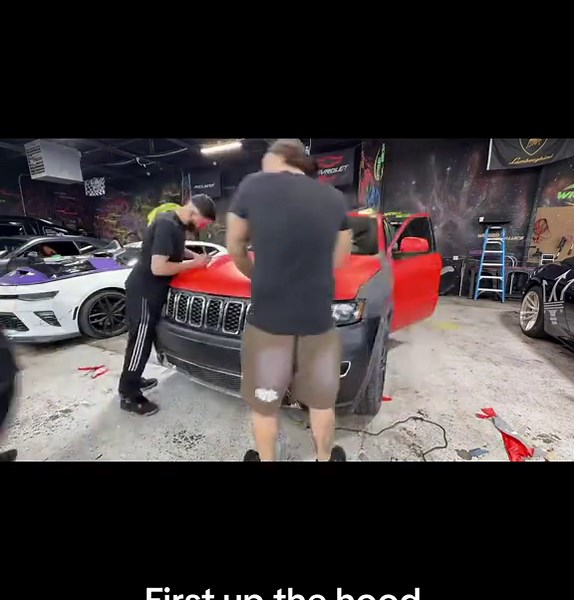 2019 Jeep grand Cherokee quick hood bumper and fender wrap✴️ #vinylwrap #paintisdead #carwrap #vinyl #wrap #carwrapping #wrapped #carwraps #vehiclewraps #m #layednotsprayed #vinylwraps #wrapping #carsofinstagram #ppf #vinylwrapping #vehiclewrap #wrappedcars #decals #cars #averydennison #wraps #paintprotection #ceramiccoating #stickers #fullwrap #carporn #paintprotectionfilm #windowtint #autowrap