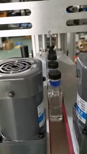 4-Wheels screw Capping Machine with Auto Feeding System | Efficient Cap Application & Automation