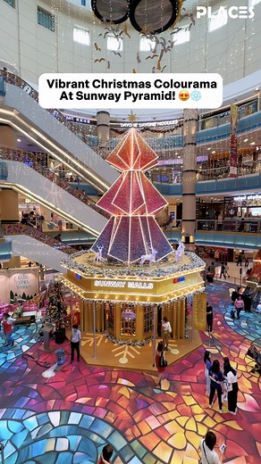 Vibrant Christmas Colourama at Sunway Pyramid! 😍❄️ . 📌 Happening now until 1 Jan 2025, immerse in vibrant and colourful festive experiences ⭐️ at LG2, Blue Concourse, Sunway Pyramid . Spot colourful Christmas trees 🎄 and Instagrammable spots! 📸 . 𝗘𝗻𝗷𝗼𝘆 𝘃𝗮𝗿𝗶𝗼𝘂𝘀 𝗮𝗰𝘁𝗶𝘃𝗶𝘁𝗶𝗲𝘀 𝘀𝘂𝗰𝗵 𝗮𝘀: 🎅🏻 Meet and greet with Santa Claus 🎤 Christmas performances 📸 High Angle Photobooth 🎨 Holiday Workshops 🛍️ Shop for festive items at the booths around . That’s not all! 🎁 Simply sp