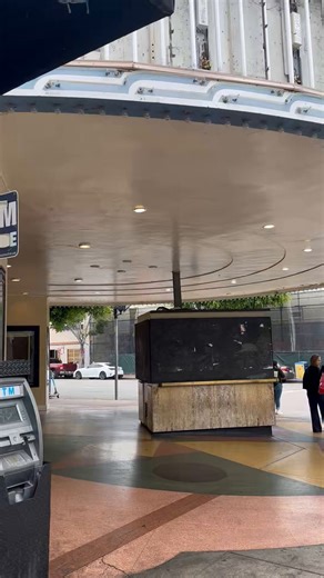 Westwood Village is so sad. The Bruin Theater is abandoned & vandalized. Restaurants shut down. We need the Fox Theater back ASAP before it’s too late! @JasonReitman