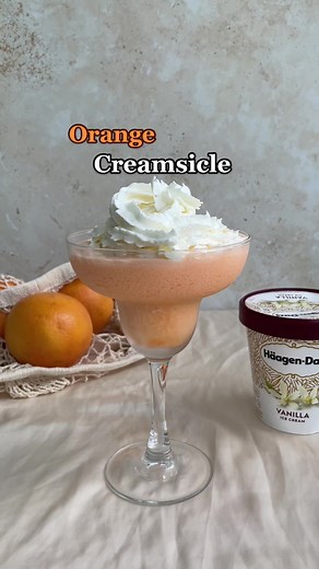 Delicious Orange Creamsicle Cocktail Recipe